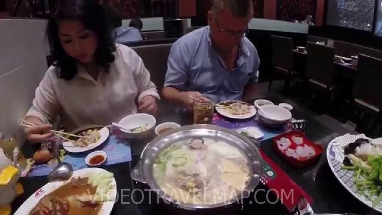 Gorący garnek w restauracji MK Chiang Mai » Jack Podróżnik